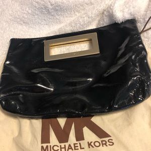 MK clutch